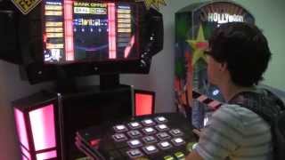 How to Suck Playing Arcade Deal or No Deal​​​  Arcade Hacks  ​​​ [upl. by Anak103]