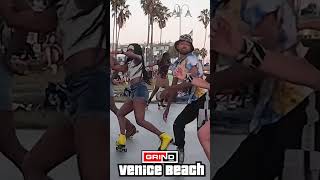 PT 3 of Usher Nice and Slow at Venice Beach roller disco plaza grindin grindtime lagrind [upl. by Michaela]