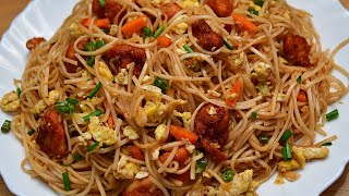 Chicken Noodles Recipe Chicken Hakka Noodles Street Style Chicken Noodles [upl. by Carleton]