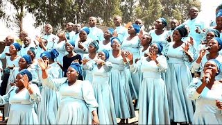 Umubwiriza choir ADEPR RUSHUBI yasuye Siloam choir ADEPR Butete mugikorwa cyo GUSHIRA hanze albu [upl. by Ttej462]