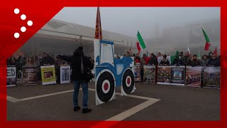 Venezia la manifestazione degli agricoltori quotLe politiche europee sono distruttivequot [upl. by Lorraine]