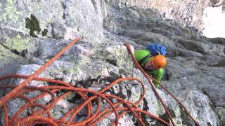 Alpine Climbing Love Route on Hallett PeakClimbing RMNP [upl. by Bostow]