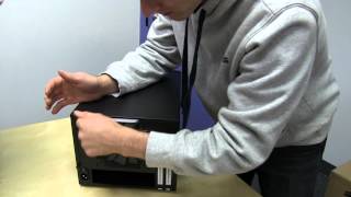 Fractal Design Node 304 ITX Modular Case Unboxing amp First Look Linus Tech Tips [upl. by Teodoor]