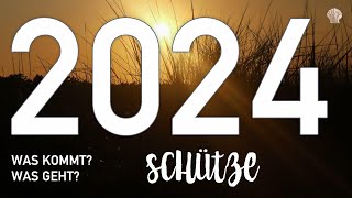 SCHÜTZE 2024  WAS KOMMT WAS GEHT♐️ JAHRESLEGUNG TAROTLEGUNG KARTENLEGUNG [upl. by Schiff259]