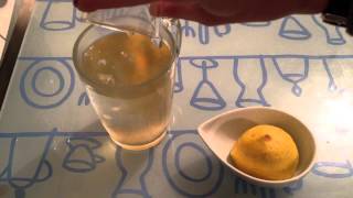 Faire un Grog Français  Recette pour soigner le rhume [upl. by Arraeis905]