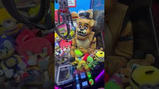 Golden Freddy Is Trapped 😮 shorts clawmachine arcade fnaf holidaywithyoutube [upl. by Flatto174]