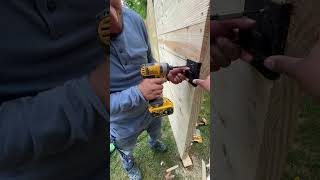 Cómo instalar una fens contruccion shortvideo diy yutubeshorts home work [upl. by Mahoney601]