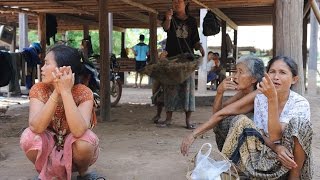 Femmes du Mékong  Laos [upl. by Press]