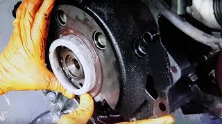 REPLACE the CRANKSHAFT SEAL when REPLACING the FLYWHEEL IS IT ADVISABLE [upl. by Sesmar]