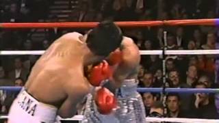 2000 19 02 Erik Morales vs Marco Antonio Barrera I [upl. by Aisitel]