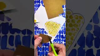 Easy Bumble Bee Finger Paint and Bubble Wrap Paper Craft For Kids 🐝 [upl. by Plusch]