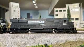 Walthers Mainline EMD SD50’s  HO Scale [upl. by Elvia]