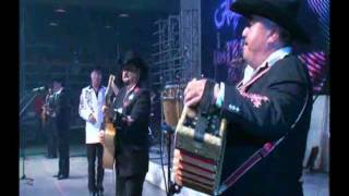 Los Traileros del Norte en vivo 11 Marylee [upl. by Ambrogino446]