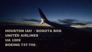 Boeing 737700  UNITED AIRLINES  IAHBOG  Houston  Bogota  2017  Redeye Flight [upl. by Rosamond]