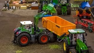 RC John Deere amp Fendt in Action Amazing RC Tractors at work Awesome Farmland SIKU 132 models [upl. by Eitsim772]