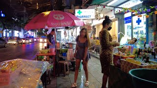 4K Thailand Travel 🇹🇭 Silom Area in Bangkok  Commercial amp Nightlife District [upl. by Tymothy]