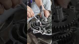 Apache RTR bs6 gear pinion settingrepairing like 🛠🛠🏍 [upl. by Mueller]