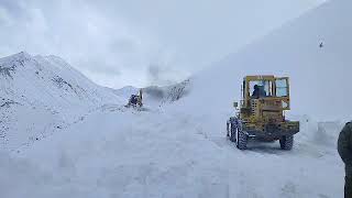 khardungla road update ladakh khardunglatop [upl. by Ielarol]