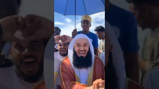 MUFTI MENK WELCOME TO ZANZIBAR😍🙏 tukujuzeonlinetv news madinekiziyaratehkaamwofazai africanlangu [upl. by Amadis554]