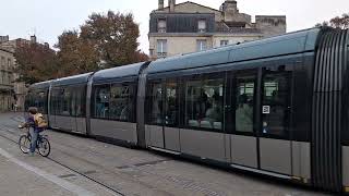 Tramway de Bordeaux TRAM CDIRECTION  VILLENAVE PYRÉNÉES [upl. by Isidor]