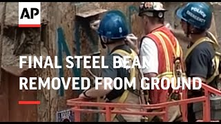 Final steel beam removed from Ground Zero [upl. by Lozar157]