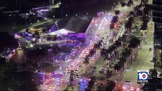 Dozens of police officers respond to Bayside Marketplace due to juveniles fighting [upl. by Verger320]