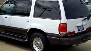 2001 Mercury Mountaineer [upl. by Ialocin303]