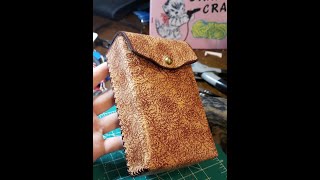 Leather Dying techniques Neatsfoot oil and dabbing dye [upl. by Niuq176]