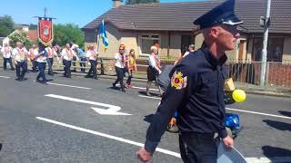 Cowdenbeath orange parade 30618 [upl. by Senga]