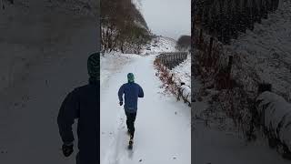 🚨Testing out the La Sportiva Cyklon Cross GTX in the snow ⛄️ running up to the Glen Ogle viaduct [upl. by Thrasher]