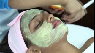 4rever tutorials  How to use Seaweed Peel Off Face Mask  Anti ageing [upl. by Roe85]