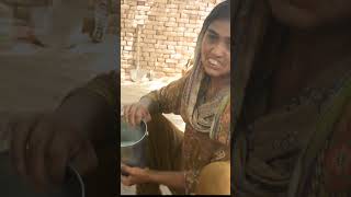 Main khana banaa rahi hun ghar ke liye [upl. by Efal47]