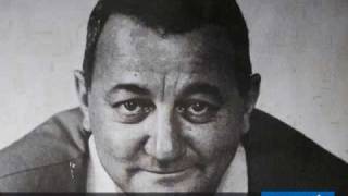 Coluche  quotune petite idée comme çaquot [upl. by Rothwell]