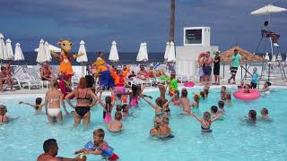 Lollo amp Bernie minidisco i poolen på Sunwing Arguineguín Seafront 2018 [upl. by Aciram]