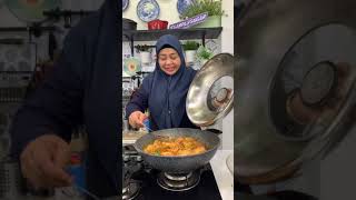 EPISOD 227 RENDANG AYAM ALA KAK ZAIDAH [upl. by Llednahs]