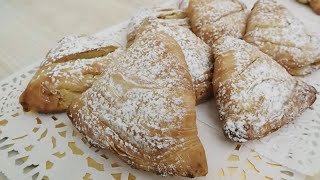 SFOGLIATELLA RICCIA NAPOLETANA Fatta In Casa 😍 La Vera Sfogliatella di Napoli [upl. by Alyel]