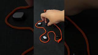 A simple game of Kluster a game you play with only a string and magnets boardgames qvogames [upl. by Annnora]