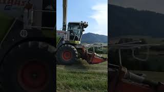 SILAGE Claas Jaguar 860 amp JCB Fastrac 4220 farming claasharvester [upl. by Ehttam]