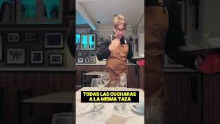 ⚠️ ¡NO SABES USAR LA BANDEJA DE CAMARERO Si no te cabe todo shorts restaurante [upl. by Adlih219]