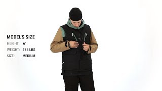 686 Smarty 4In1 Complete Snowboard Jacket Fit Review  Tactics [upl. by Elicul]