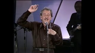 Domenico Modugno  Il maestro di violino LiveRSI 1981 [upl. by Nwahsear92]