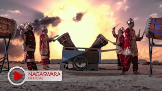 Wali Band  Ngantri Ke Sorga  Official Music Video  NAGASWARA [upl. by Ybab896]