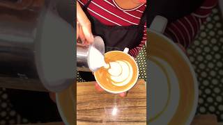 Latte art tulip🌷😱coffeeart espresso coffee barista latteart cafe reels shorts tulip foryou [upl. by Airlia131]