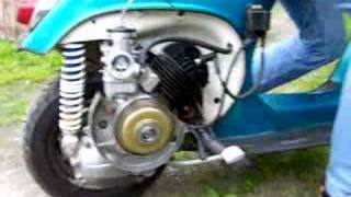 Vespa Malossi 136 Zirri Auspuff Bremen Nord [upl. by Lyford]