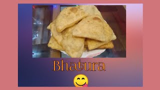 അടിപൊളി മലയാളി സ്റ്റൈലിൽ ബട്ടൂരbhatura recipe in Malayalam [upl. by Eudocia]