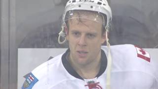 Gotta See It Versteeg waves to fans at MSG after getting ejected for fighting strap [upl. by Yennor]