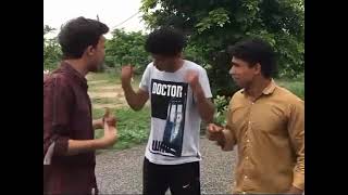 Ek ek ko chir dunga fad dunga  zain saifi comedy vidio  Round2hell [upl. by Naujahs]