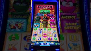 40 BET MASSIVE JACKPOT HANDPAY WIN BANK BUSTERS JACKPOT BONUS  MANDALAY BAY LAS VEGAS  5Cents Den [upl. by Lehcsreh665]