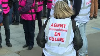 Paris  mobilisation des agents des finances publiques  AFP Images [upl. by Ecnadnac]