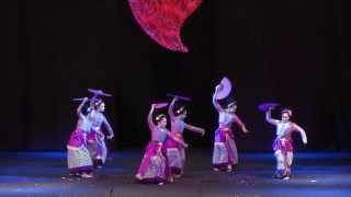 Indonesian folk dance Bajidor Kahot from West Java [upl. by Lepley]